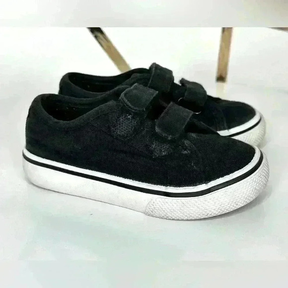 Wonder Nation Low-Top Sneaker (SH48) - Picture 2 of 6